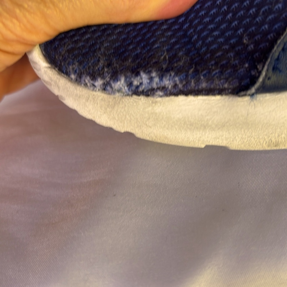 Slightly Worn Woman Nike  Navy Blue  Sneakers Size 9.5 - Picture 7 of 12